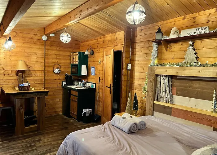 Fancy Fireflies Cabin